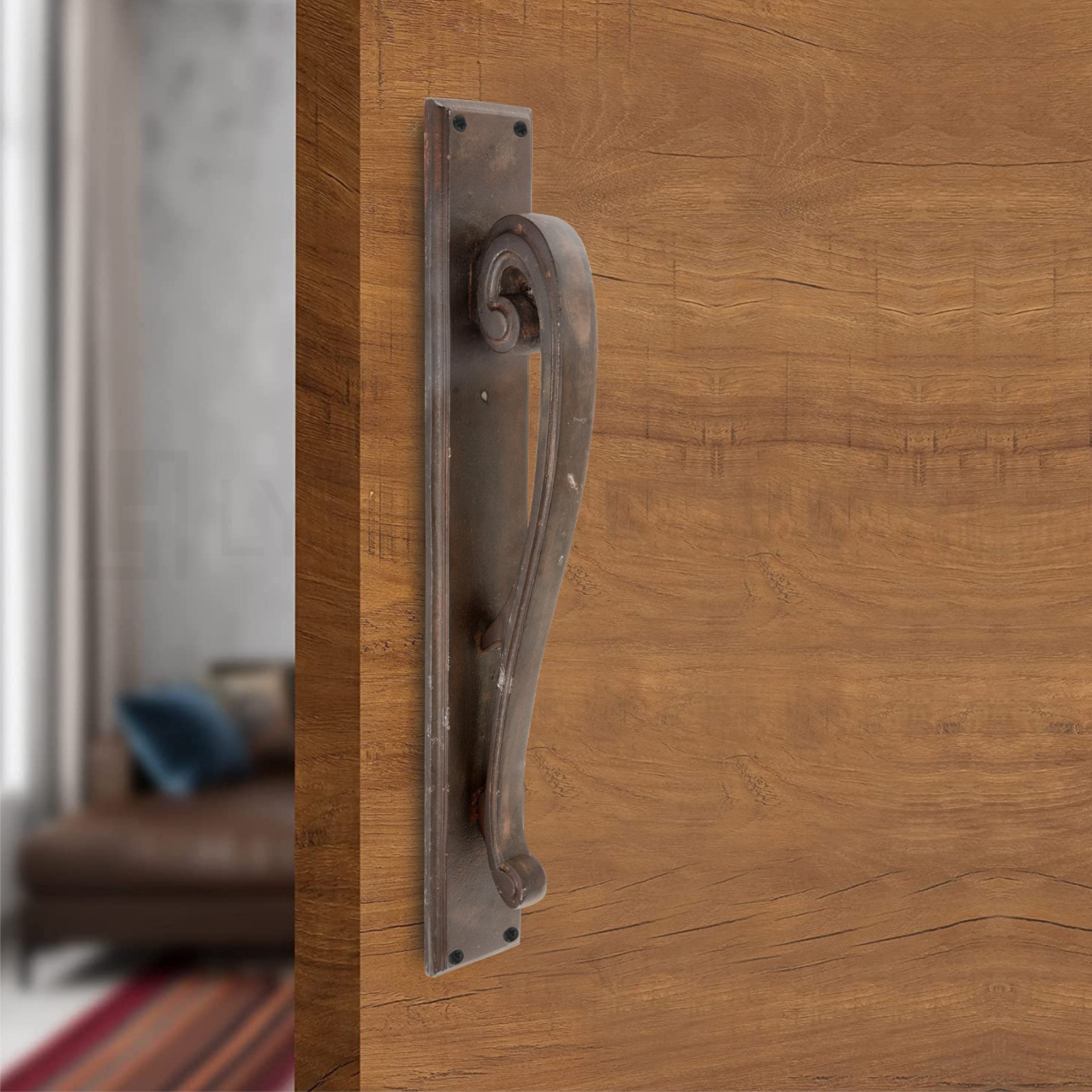 Pulls and handles